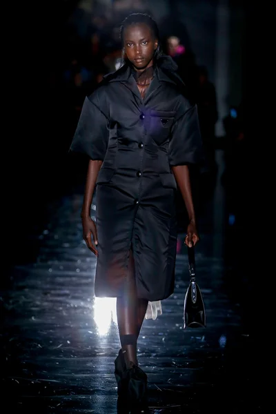 Look 1